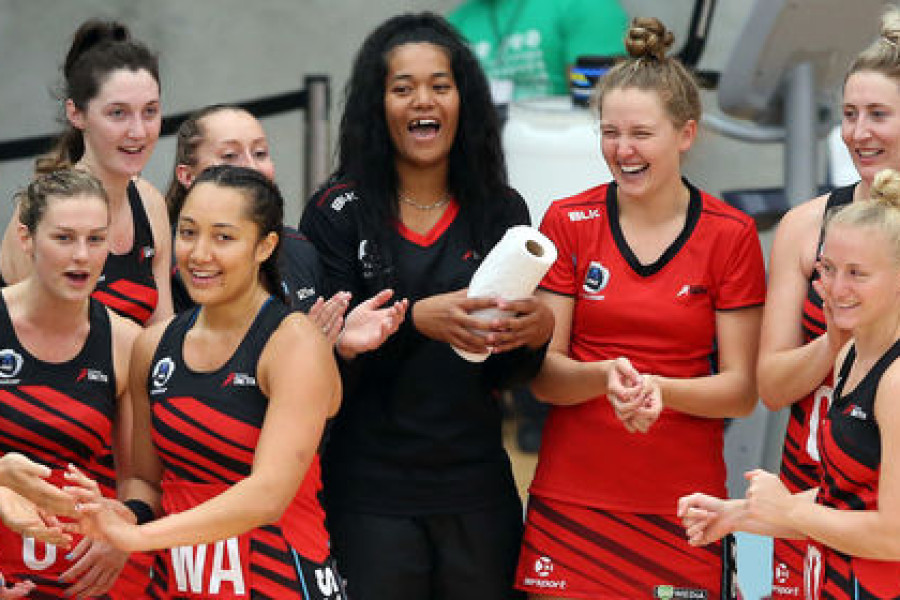 Lloyd called into Tactix for start of season