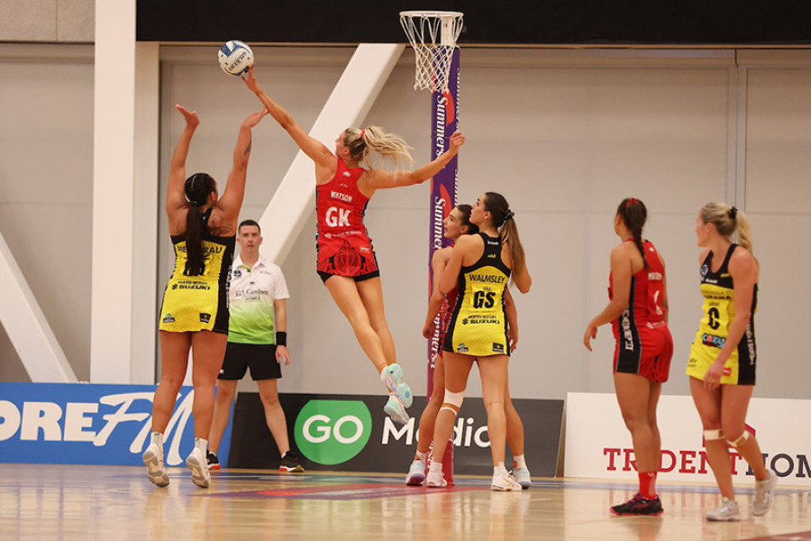 Pulse fight hard against storming Tactix defence