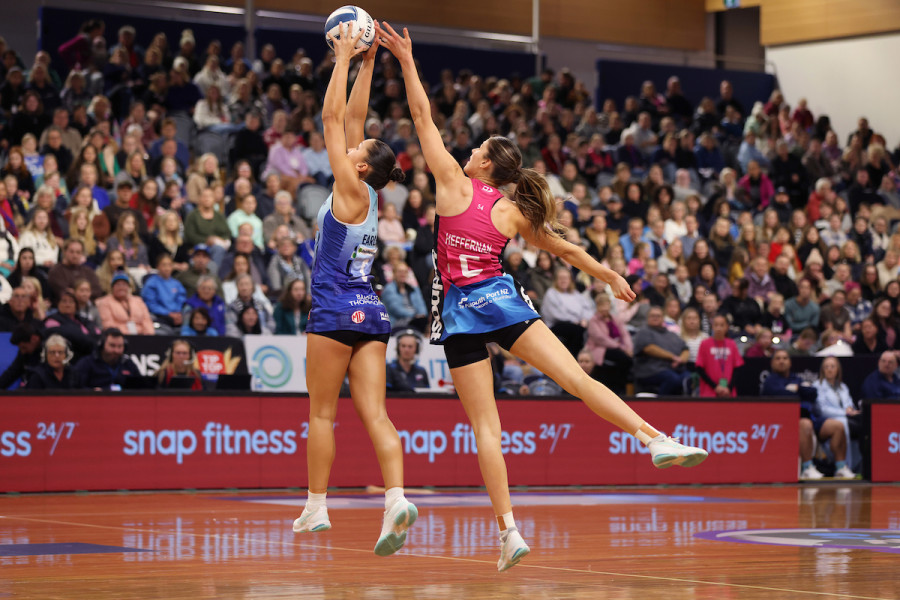 Steel turn up the heat to upset Mystics