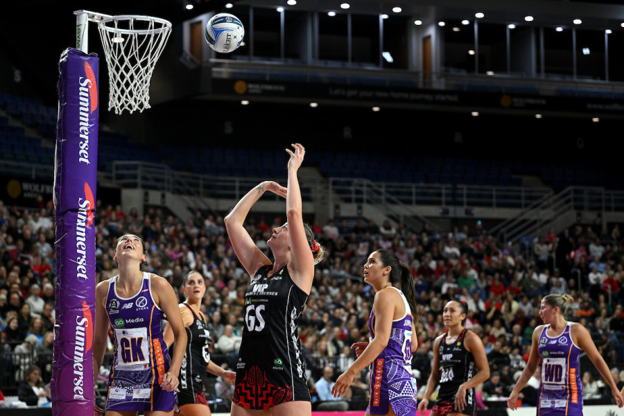Tactix return to top spot after game of two halves