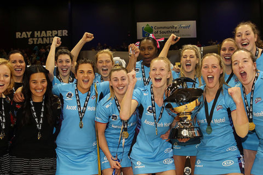 Classy Steel celebrate perfect season with Grand Final win